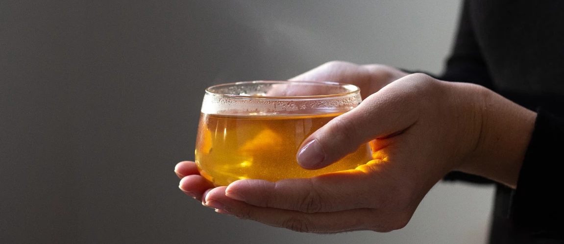 Tasse d'infusion du soir